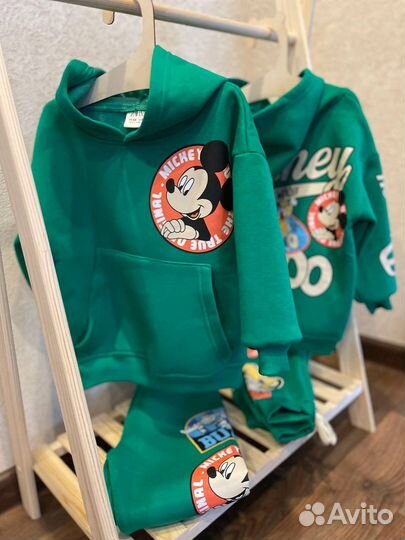 Костюм на мальчика 104 110 116