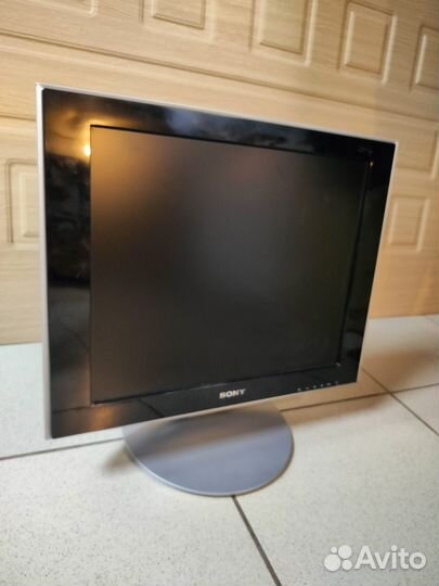 Монитор sony