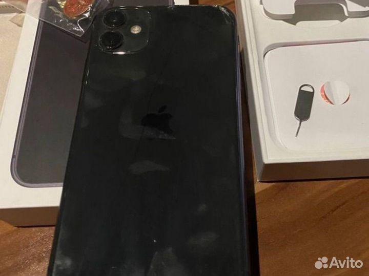 iPhone 11, 128 ГБ