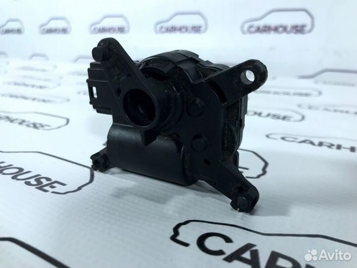 Моторчик заслонки печки Audi Q7