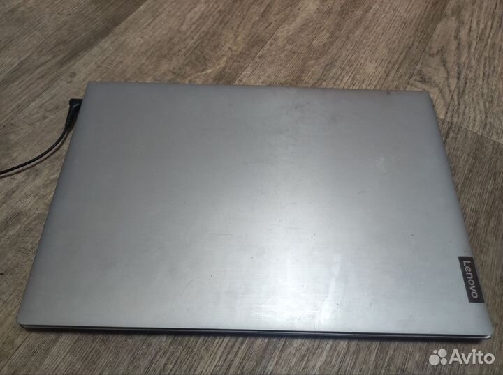 Ноутбук lenovo