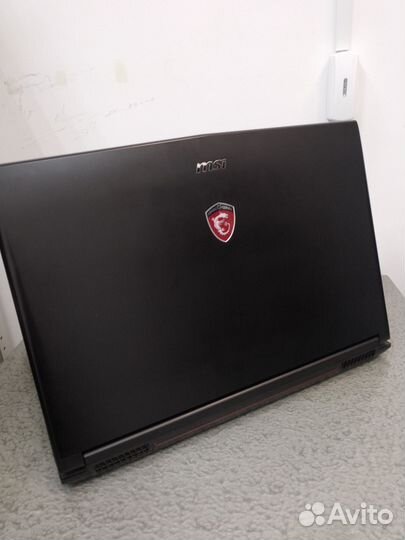 Ноутбук MSI GL72 6QF-686RU