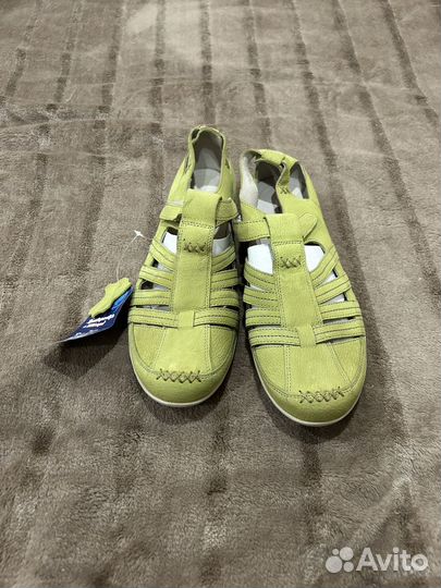 Новые сандали ralf ringer 41р