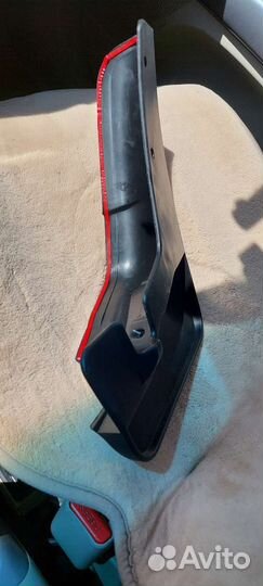 Передний левый брызговик Outlander XL