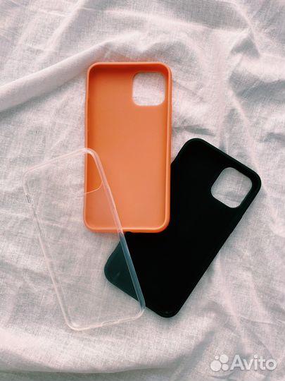 Чехол на iPhone 11