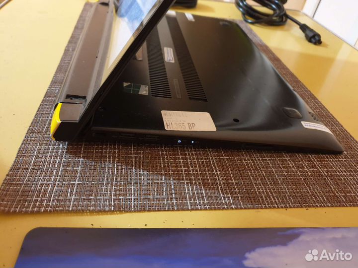 Ноутбук Lenovo Flex 2 i3-4030 820m 6GB 500GB 1080p