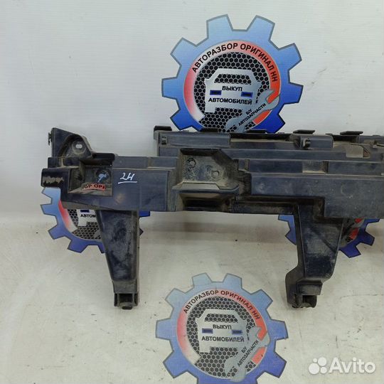 Усилитель бампера задний Renault Kaptur