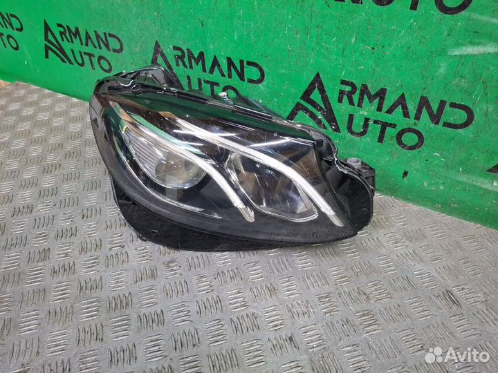 Фара правая Mercedes E-Class W213 2016-2020
