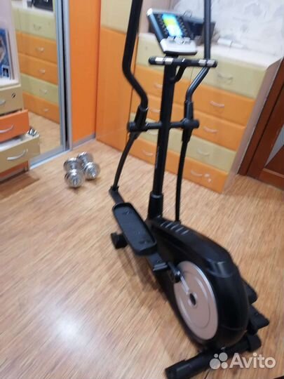 Эллиптический тренажер