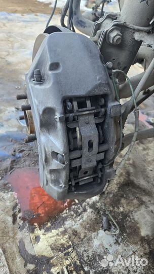 Суппорта Brembo 6-pot Range Rover L322