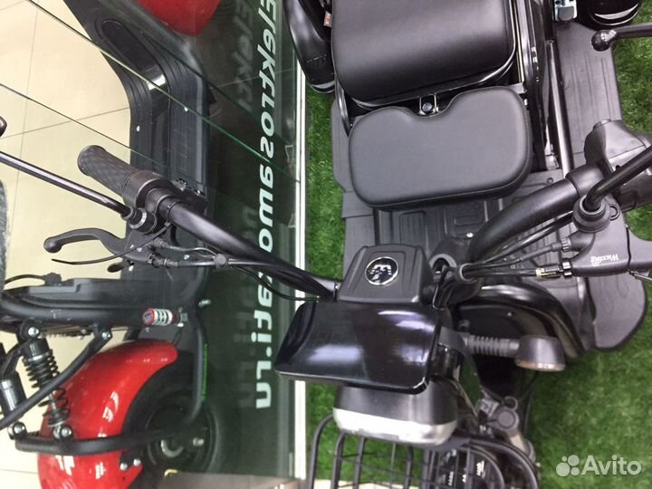 Электрический Трицикл 3х местный