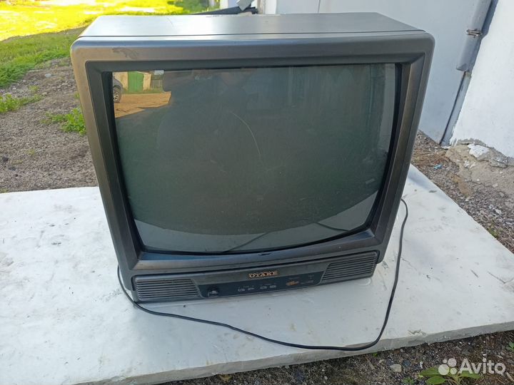 Телевизор