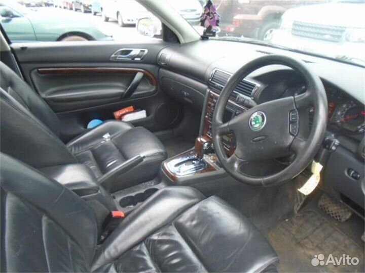 Разбор на запчасти Skoda SuperB