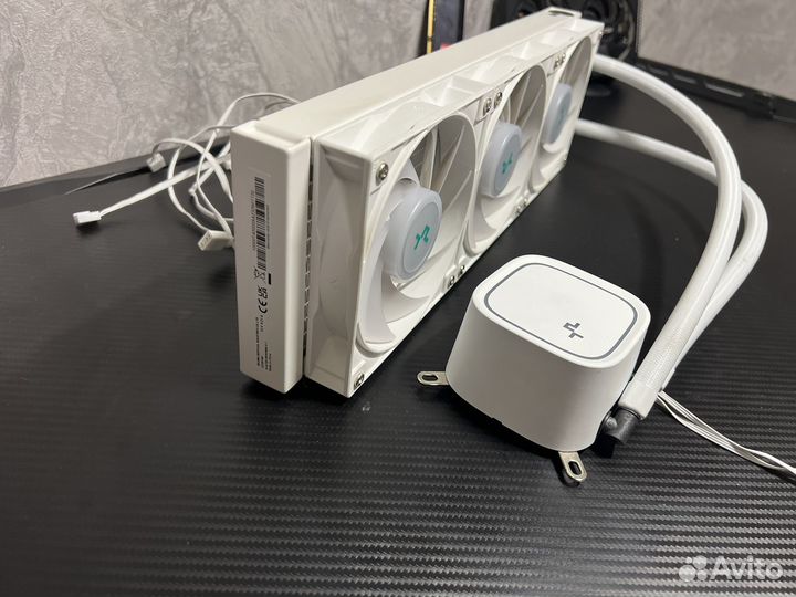 Водяное охлаждение для пк deepcool le720 wh