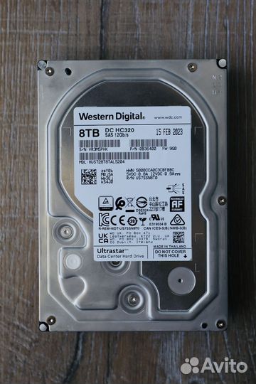 Жесткий диск WD Ultrastar 8tb DC HC320 SAS