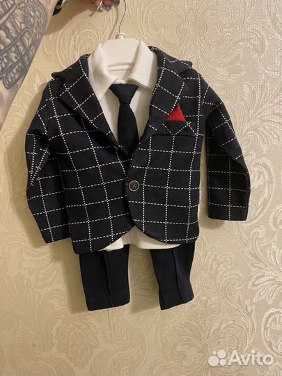 Костюм тройка на годик