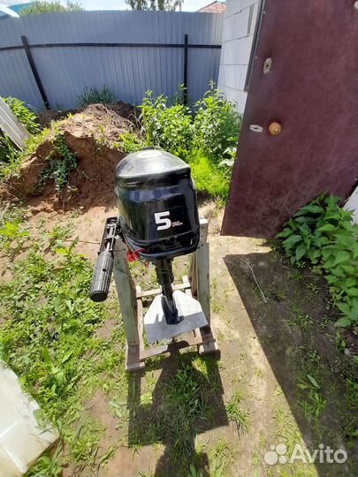 Лодочный мотор