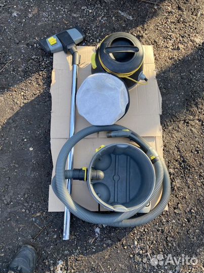 Пылесос Karcher T 10/1 Adv