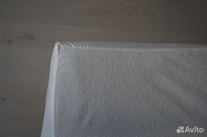 Наматрасник непромокаемый 160 200 новый