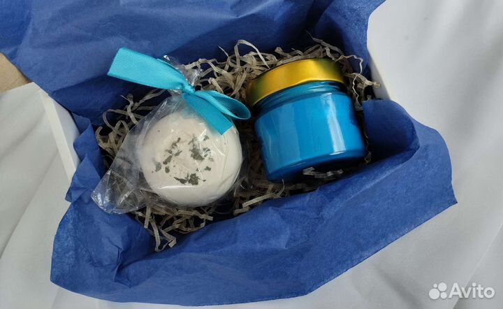 Подарочный набор с натуральной аромасвечой 100soy