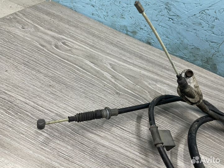 Трос ручного тормоза Mazda CX-7 cx7