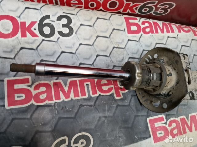 Амортизатор передний Skoda Rapid