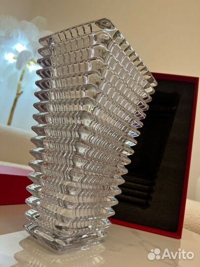 Хрустальная ваза Baccarat Eye 30см