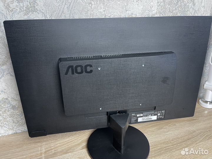 LSD монитор 19.5