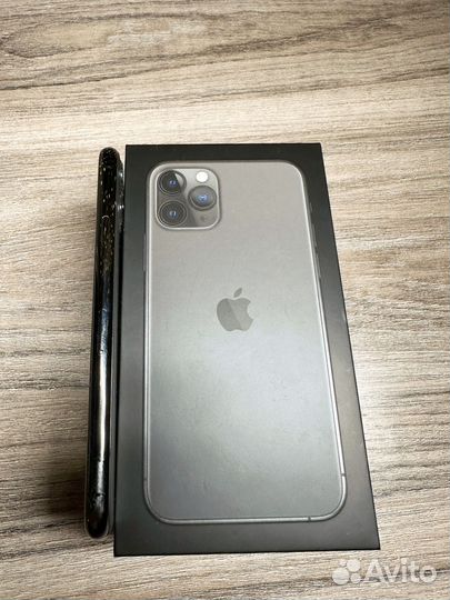 iPhone 11 Pro, 256 ГБ