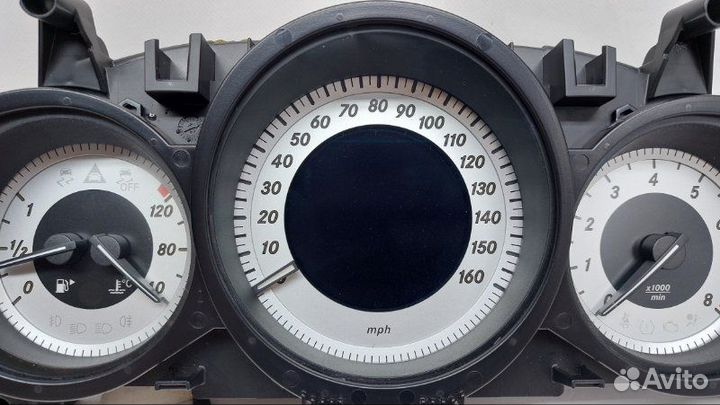 Щиток приборов Mercedes-Benz C W204 1.8 2012