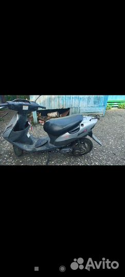 Скутер Сузуки