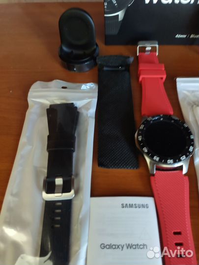 Смарт-часы Samsung Galaxy Watch 46mm