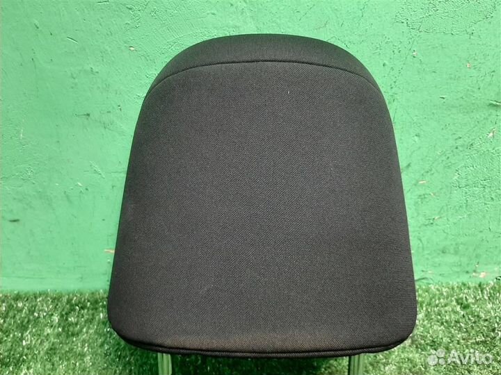 Подголовник Toyota Verso R2 2009