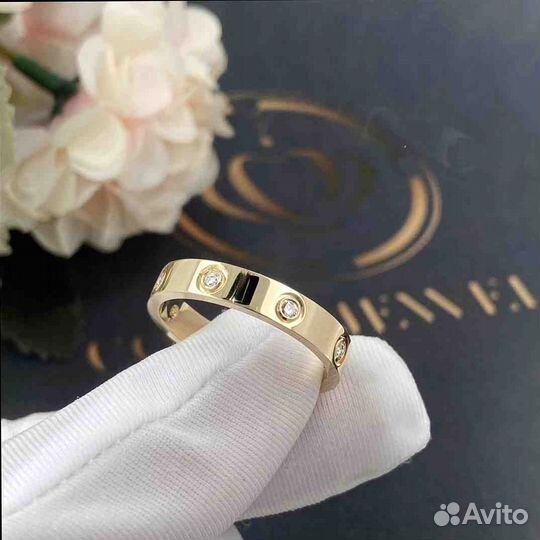 Обручальное кольцо Cartier Love, 8 брилл. 0,28ct