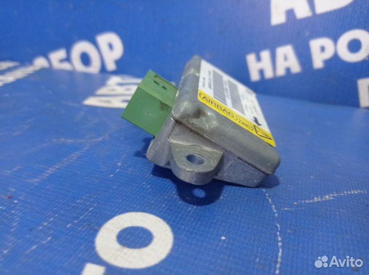 Блок управления airbag Bmw E65 седан 2004
