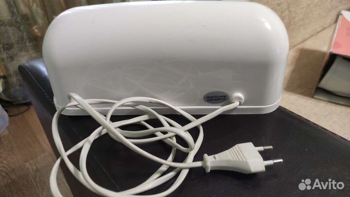 Уф лампа для ногтей