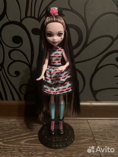 Монстер хай дракулаура