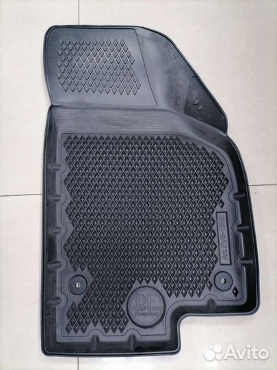 Автомобильные коврики на Фольксваген Тигуан