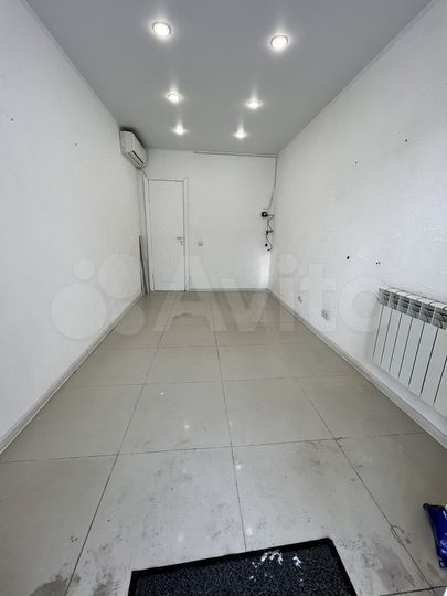 Торговая площадь, 13 м²