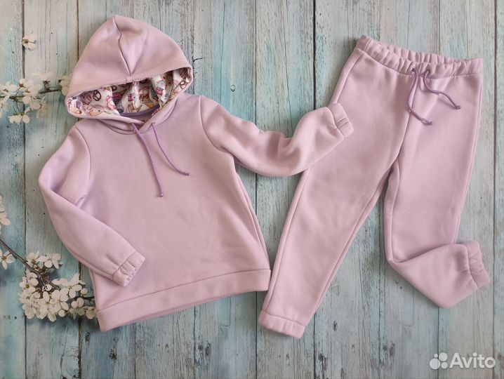 Новые тёплые костюмы с начёсом, размер 104+