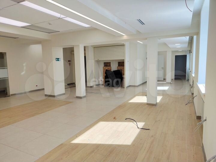 Сдам офисное помещение, 178 м²