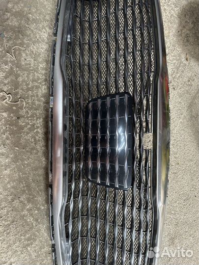 Решетка радиатора Kia K900