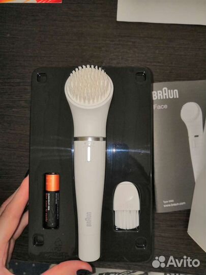 Щетка для лица Braun