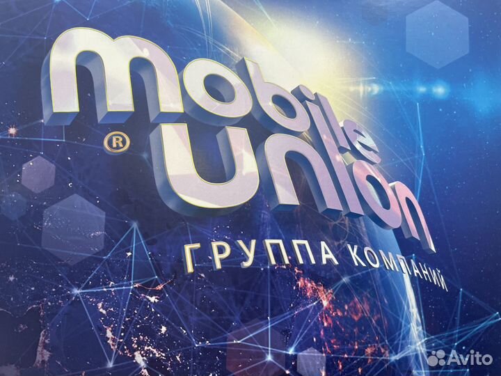 Новая Яндекс Станция Мини с часами