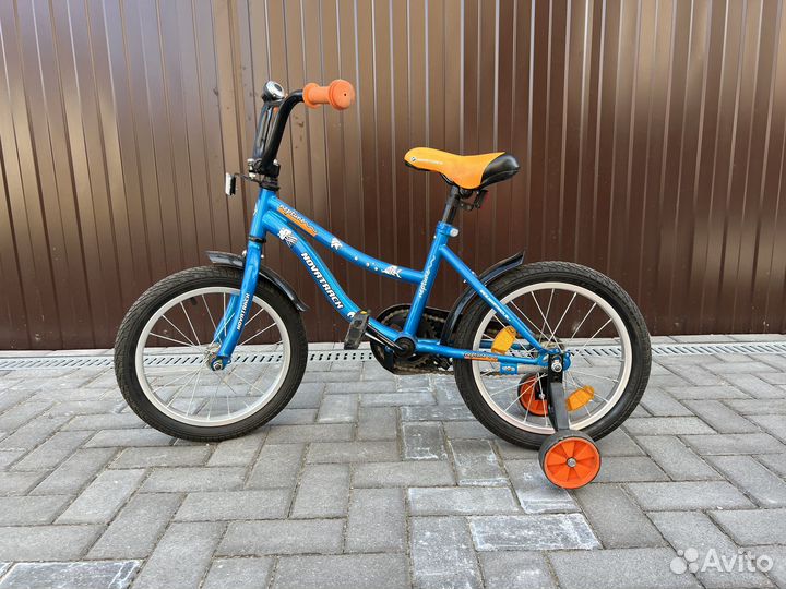 Велосипед детский с боковыми колесами