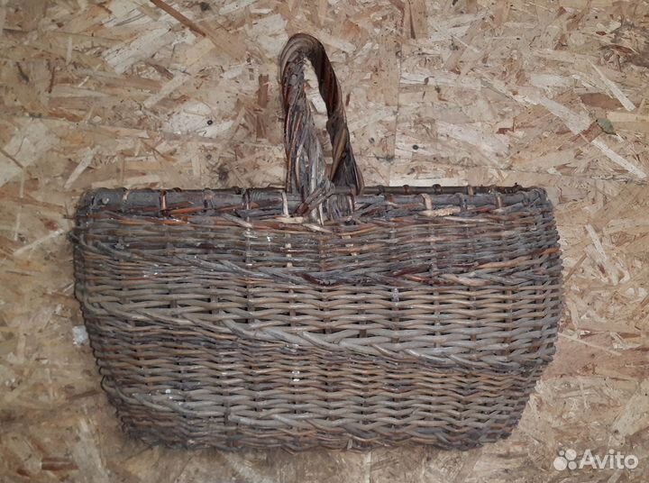 Корзина плетеная из натуральной лозы, СССР