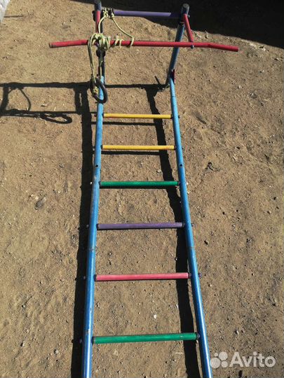 Шведская стенка с турником бу