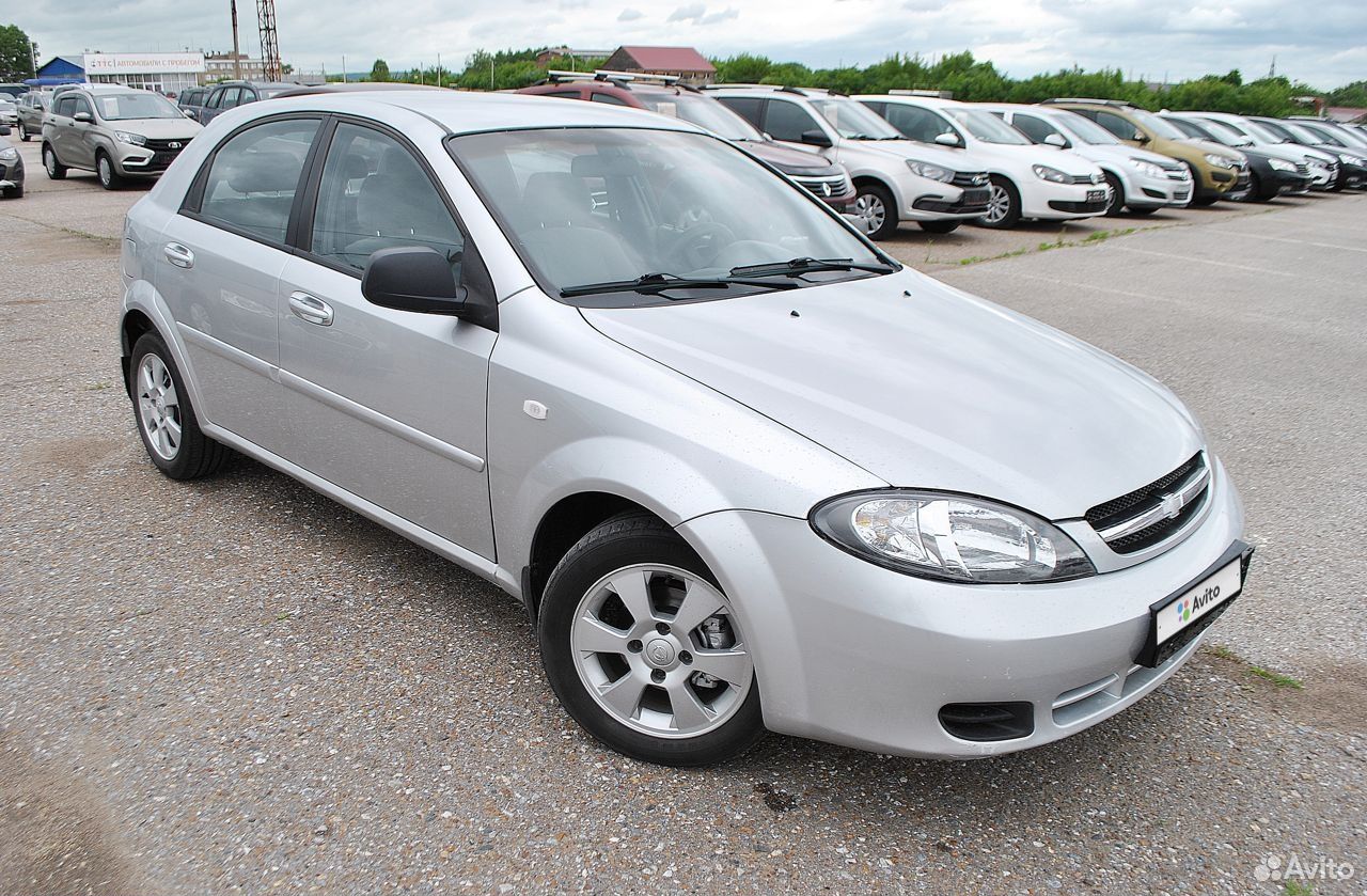 Авито уфа лачетти. Chevrolet Lacetti серебристый.