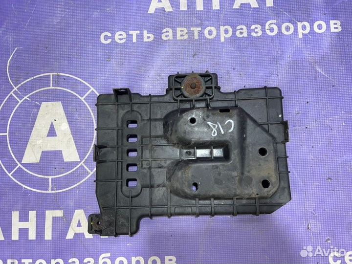 Площадка акб Kia Ceed ED D4FB 2010