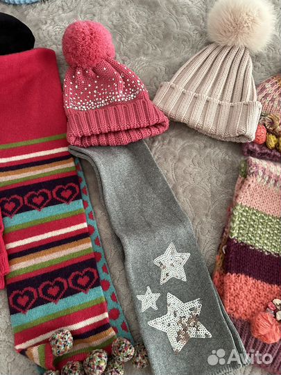 Шапки и шарфы комплектами